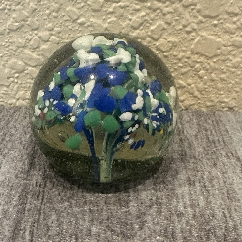 Vintage Hand Blown Glass Paperweight With Blue Green White Icepick Flowers